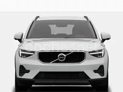 Usado Volvo XC40 129 CV (94 kW) 2024 Blanco SUV