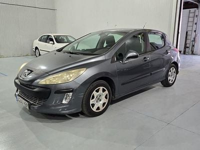 Usado Peugeot 308 Business-Line 112 CV (82 kW) 2011 Gris