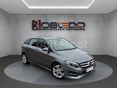 Mercedes B200