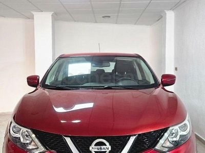 Usado Nissan Qashqai Acenta 115 CV (84 kW) 2017 Granate SUV