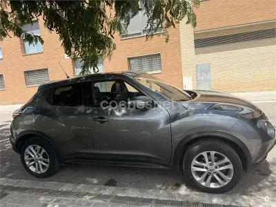 Usado Nissan Juke Acenta 110 CV (80 kW) 2018 Gris / plata SUV