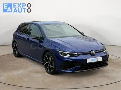 Usado VW Golf VIII R 320 CV (235 kW) 2022 Azul Berlina