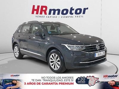 Usado VW Tiguan 122 CV (89 kW) 2022 Gris / plata SUV