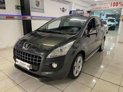 Usado Peugeot 3008 Premium 110 CV (80 kW) 2010 Gris / plata Familiar