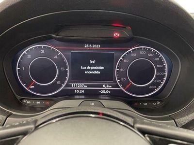 Usado Audi A3 Design 150 CV (110 kW) 2018 Gris Berlina