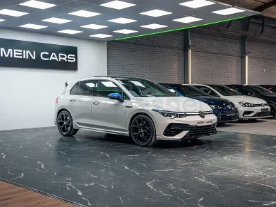Usado VW Golf VIII R 333 CV (244 kW) 2023 Blanco Berlina