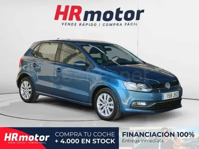 Usado VW Polo Advance 90 CV (66 kW) 2015 Azul Berlina