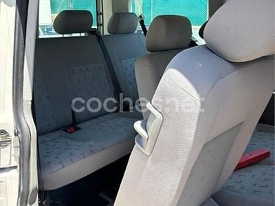 VW Caravelle