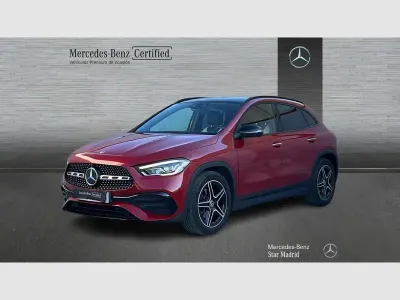 Usado Mercedes GLA200 163 CV (119 kW) 2020 Rojo SUV