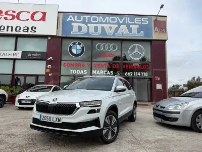 Usado Skoda Karoq Ambition 115 CV (84 kW) 2022 Blanco SUV