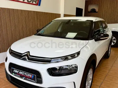 Usado Citroën C4 Cactus Feel 102 CV (75 kW) 2020 Blanco Utilitario