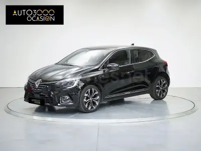 Usado Renault Clio V Techno 140 CV (102 kW) 2023 Negro Berlina