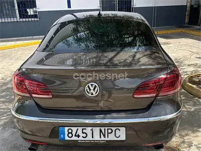 Usado VW Passat R-line 300 CV (220 kW) 2012 Marrón Berlina