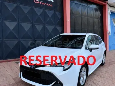 Usado Toyota Corolla Active 122 CV (89 kW) 2022 Blanco Familiar