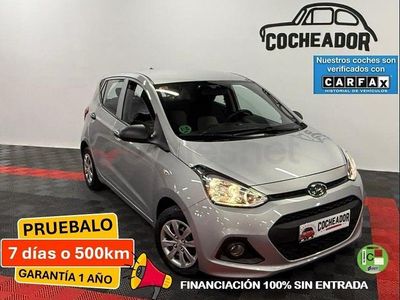 Usado Hyundai i10 66 CV (48 kW) 2015 Gris / plata Utilitario