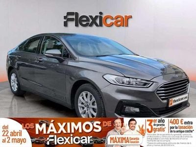 Usado Ford Mondeo Titanium 188 HP (138 kW) 2022 Cinzento Sedan