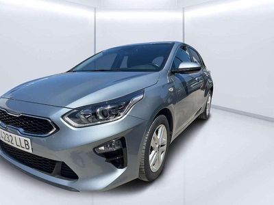 Usado Kia Ceed 120 CV (88 kW) 2020 Gris Utilitario