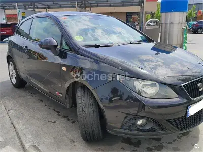 Usado Seat Ibiza SC Copa 90 CV (66 kW) 2011 Negro Utilitario