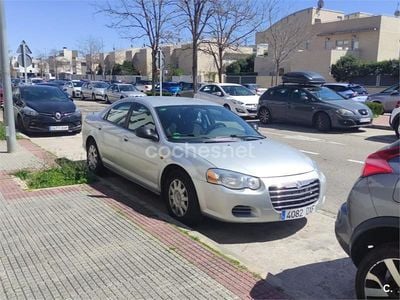 Usado Chrysler Sebring 152 CV (111 kW) 2006 Gris / plata Berlina