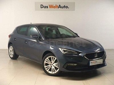 Usado Seat Leon Style 116 CV (85 kW) 2024 Azul Berlina