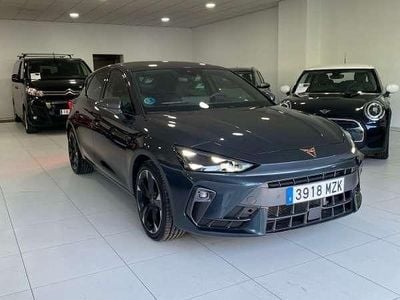 Usado Cupra Leon 150 CV (110 kW) 2025 Gris Utilitario