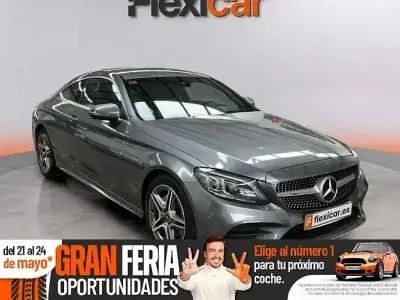 Usado Mercedes C220 194 CV (142 kW) 2019 Gris / plata Coupe