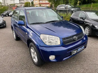 Usado Toyota RAV4 Luna 150 CV (110 kW) 2004 Azul SUV