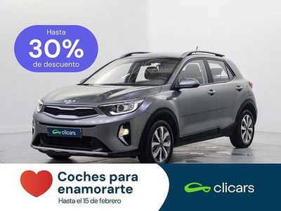 Usado Kia Stonic 84 CV (61 kW) 2023 Gris SUV