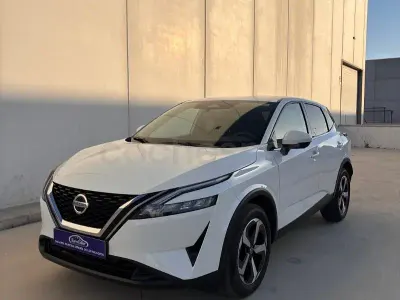 Usado Nissan Qashqai N-Connecta 140 CV (102 kW) 2021 Blanco SUV