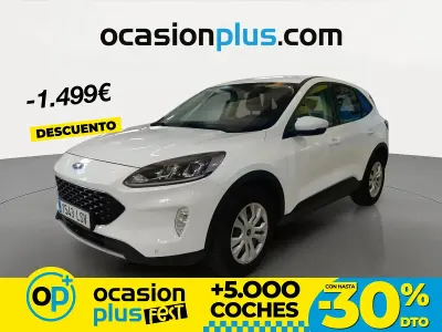 Usado Ford Kuga Trend 150 CV (110 kW) 2021 Blanco SUV