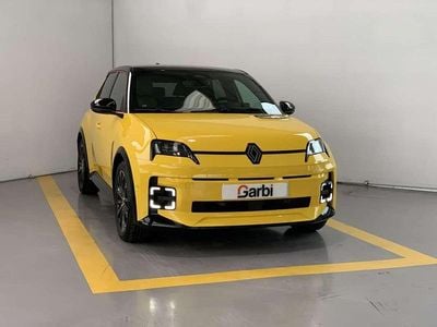 Usado Renault Megane E-Tech Iconic 110 kW (150 CV) 2025 Amarillo Utilitario
