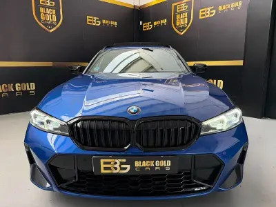 Usado BMW 320e Sport Line 190 CV (139 kW) 2023 Azul Familiar