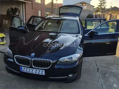 Usado BMW 520 184 CV (135 kW) 2012 Azul Familiar
