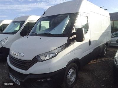 Begagnad Iveco Daily 160 HK (117 kW) 2022 Vit Van