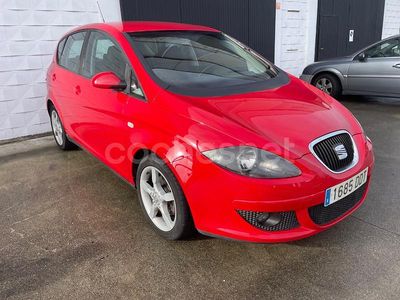 Usado Seat Altea Sport 140 CV (102 kW) 2005 Rojo Berlina