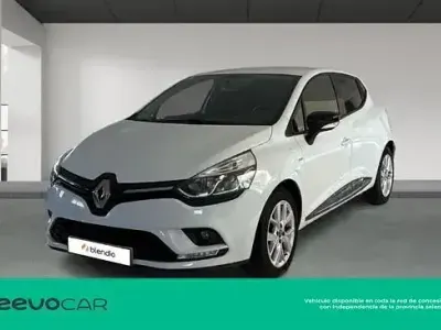 Usado Renault Clio IV LIMITED 90 CV (66 kW) 2019 Blanco