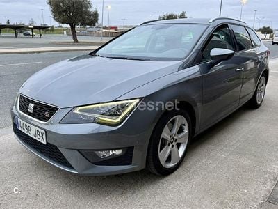 Usado Seat Leon ST FR 150 CV (110 kW) 2015 Gris / plata Familiar