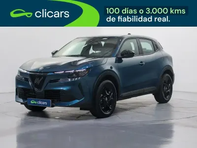 Usado Alfa Romeo GT Junior 136 CV (100 kW) 2025 Azul SUV