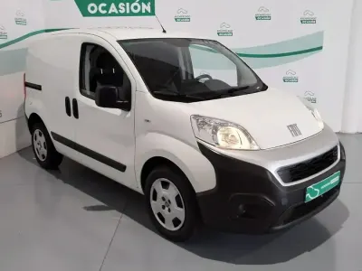 Usado Fiat Fiorino 95 CV (69 kW) 2022 Blanco Monovolumen