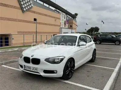 Usado BMW 118 143 CV (105 kW) 2015 Blanco Utilitario