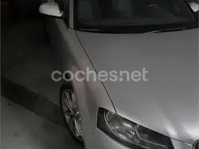 Usado Audi A3 Cabriolet Attraction 140 CV (102 kW) 2011 Gris / plata Descapotable