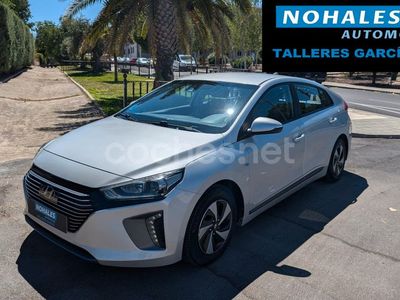 Usado Hyundai Ioniq 141 CV (103 kW) 2017 Gris / plata Utilitario