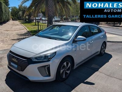 Gris / plata Usado 2017 Hyundai Ioniq Utilitario | 12.900 € (Un poco caro)