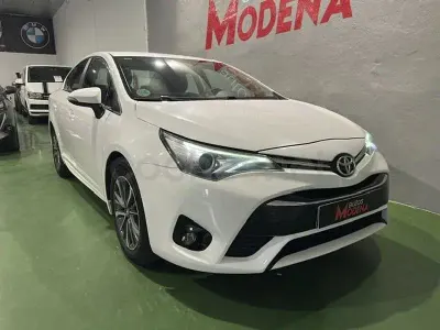 Usado Toyota Avensis