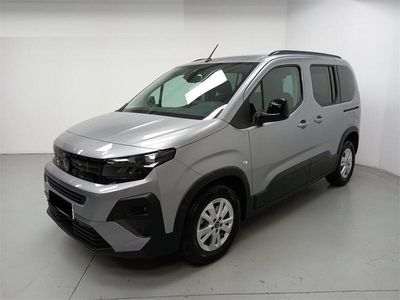 Usado Peugeot Rifter Allure 101 CV (74 kW) 2024 Gris artense Monovolumen