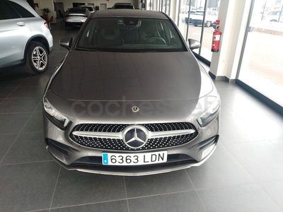 Usado Mercedes A200 150 CV (110 kW) 2019 Gris / plata Berlina