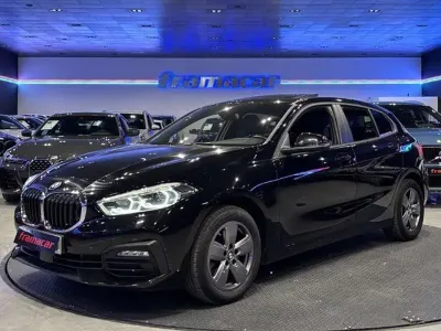 Usado BMW 118 Sport Line 150 CV (110 kW) 2023 Negro Utilitario
