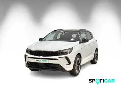 Occasion Opel Grandland Electric GSe 300 PK (220 kW) 2024 Wit SUV