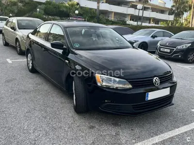 Usado VW Jetta Sport 210 CV (154 kW) 2014 Negro Berlina
