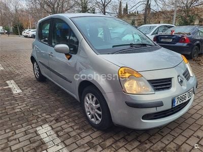 Gris / plata Usado 2005 Renault Modus Privilege Monovolumen | 1900 € (Precio justo)